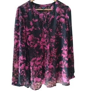 Torrid Chiffon Clip For Button Front Pink and Black Floral Blouse Sz 1